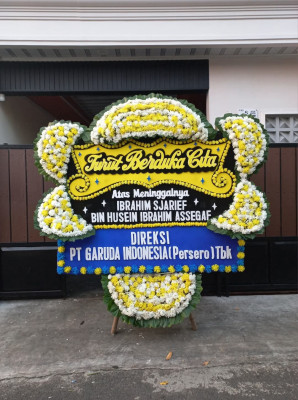 Papan Bunga Duka di Koper