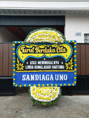 Papan Bunga Duka di Koper